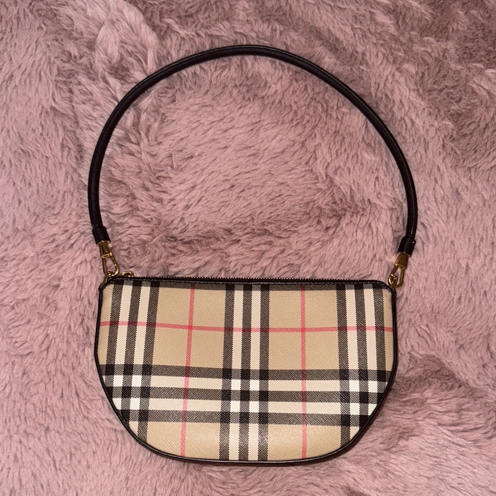 Burberry Cream and Black Shoulder Bag with Iconic Design